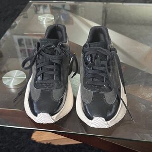 Sorel Black and Gray Athletic Shoes